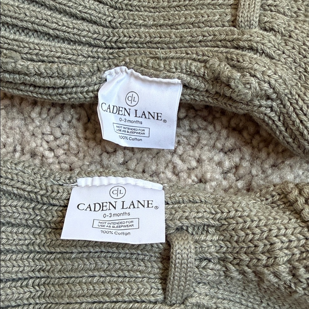 Caden Lane Knit Pom Pom Baby Booties - Picture 2 of 3